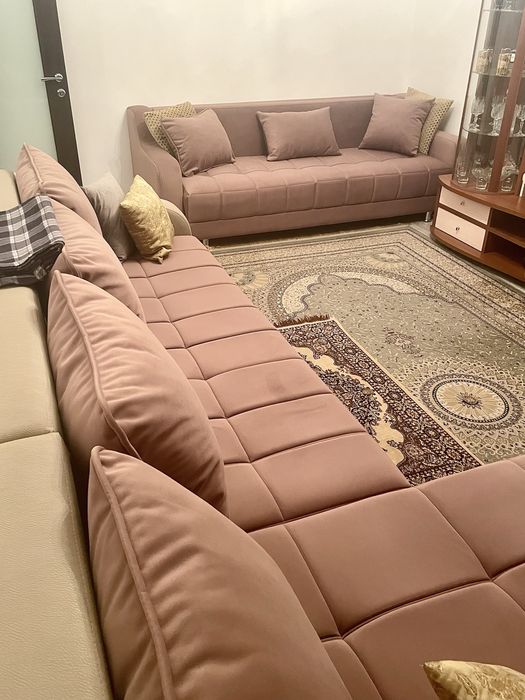 Продается мебель-комплект в гостинную