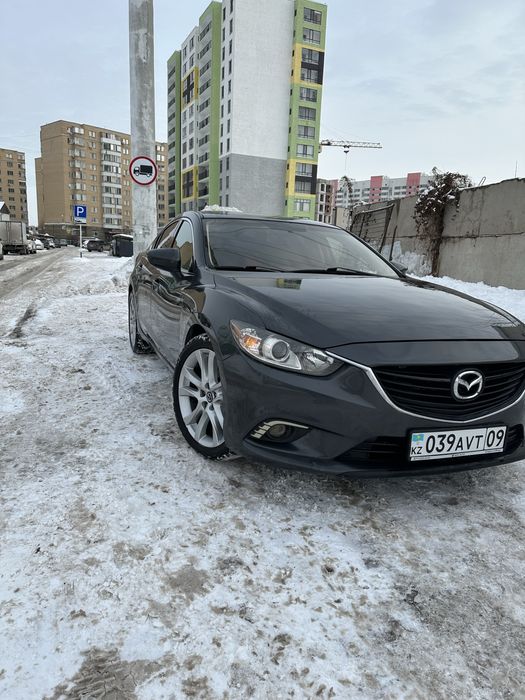 Машина мазда 6 в отдичном состоянии