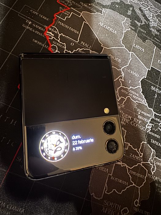 Samsung Galaxy Z Flip 3 - 256GB