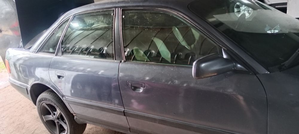 Продам Ауди 100 с4