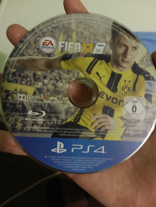 Продавам FIFA 17 за PS4