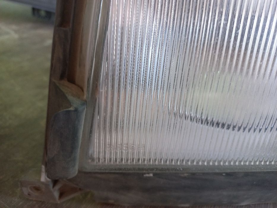 Фары 124 мерседес оригинал