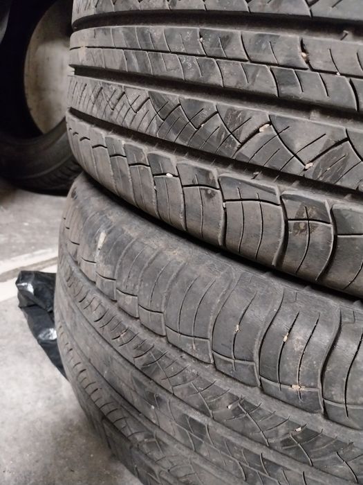 Гуми Мишелин 235 60 17