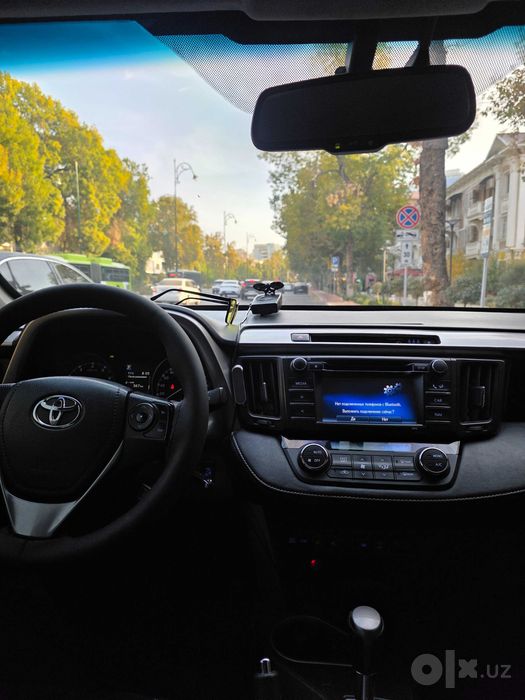 TOYOTA RAV-4, 2016 yil, 4x4, 165 000 km, benzin, narx kelishamiz