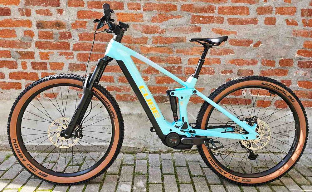 Електрически карбонов велосипед E bike CUBE STEREO 140 Race, BOSCH CX, 750 Wh Smart System