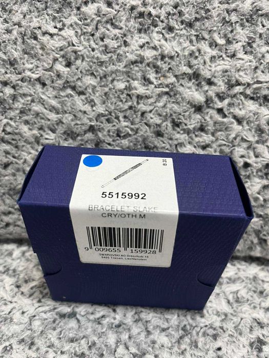 Нова оригинална гривна SWAROVSKI с кутия , не е носена