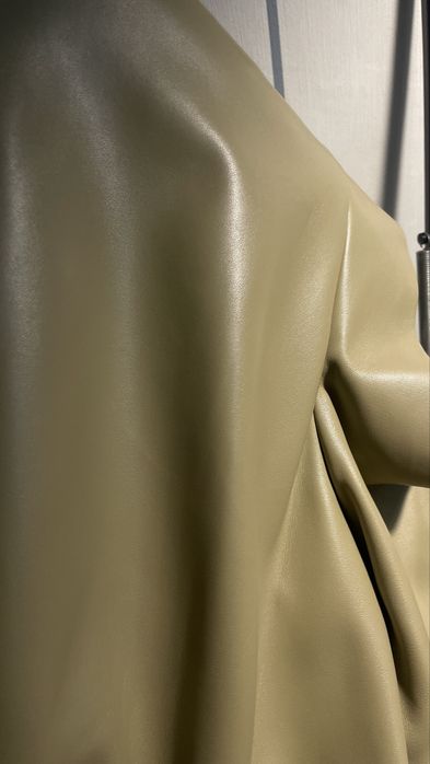 Продам платье из эко- кожи 12 Storeez