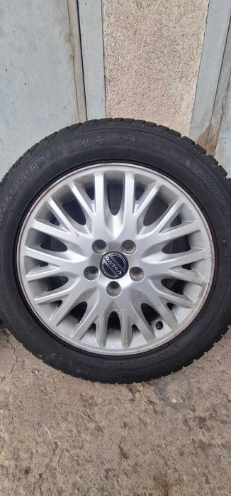 Оригинални джанти със зимни гуми  205/55/R16