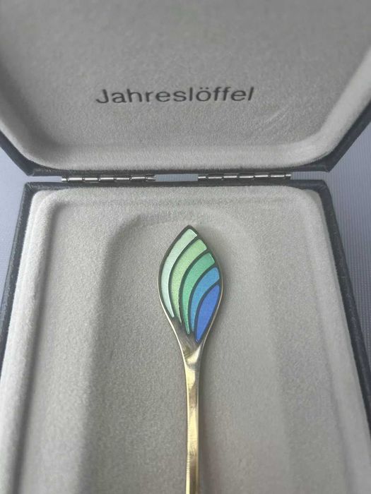 Позлатена сребърна лъжичка 1984г