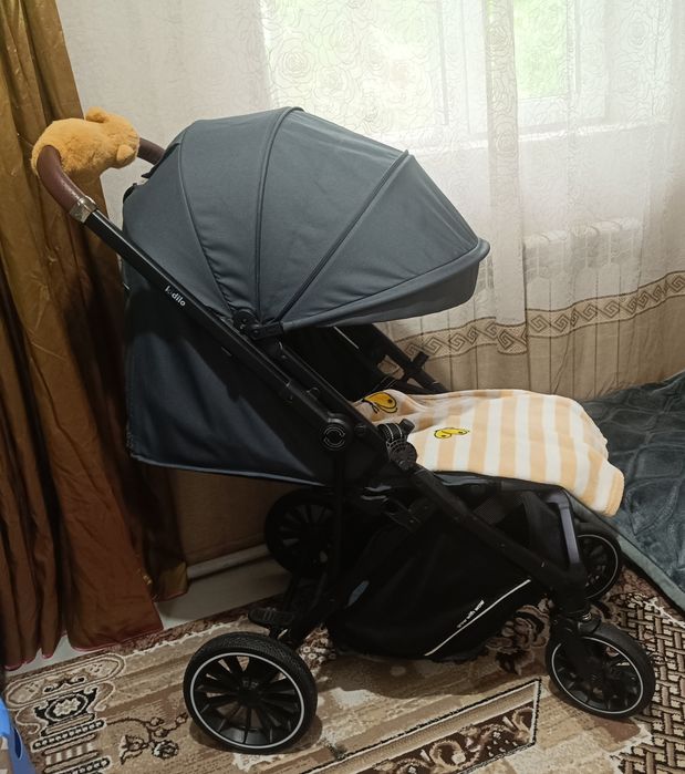 Продам коляску kidilo