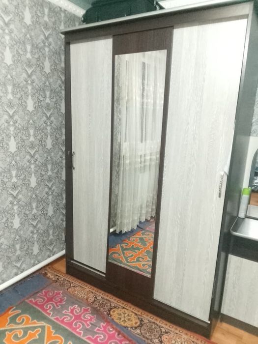 Продам спальный гарнитур