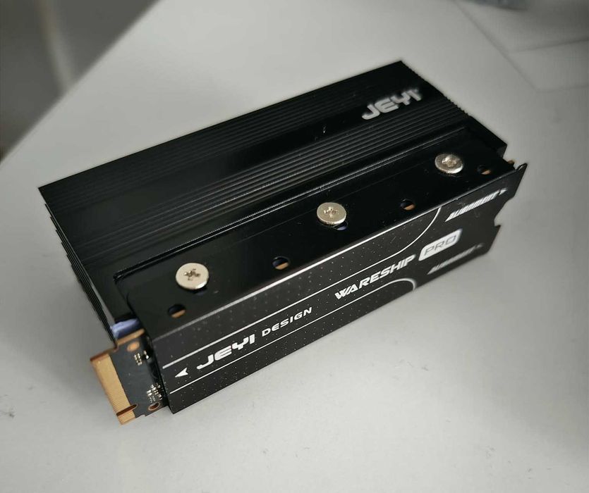 SSD 4TB Gen 5 15000MBs Crucial T705 4TB PCI Express 5.0x4 M.2 2280 Nou