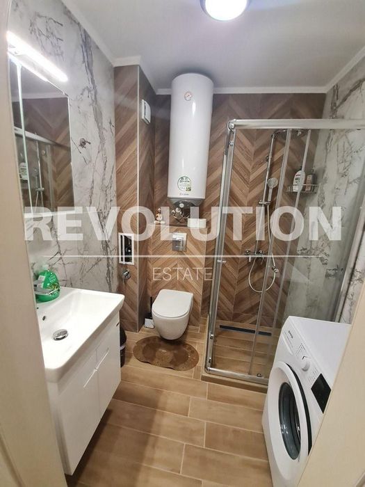 Дава се под наем Двустаен апартамент в Варна, ВИНС - 50 кв.м за 700 € - Снимка #5