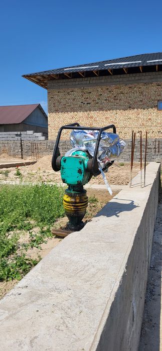 Бетомешалка, трамбовка