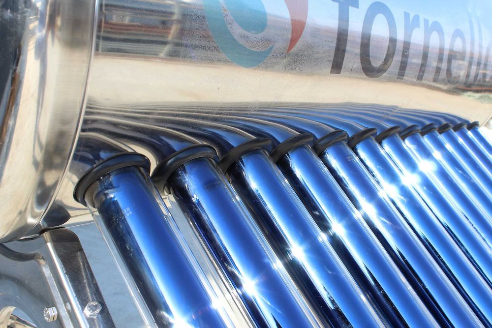 Set panou solar nepresurizat Fornello, rezervor inox 100 litri, 12 tub