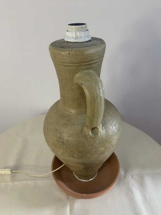 Veioza carafa din lut