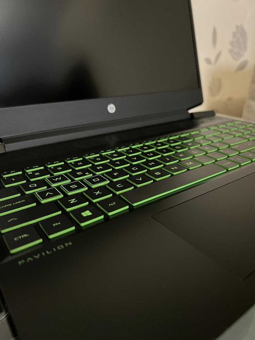 Laptop gaming HP-Pavilion 15