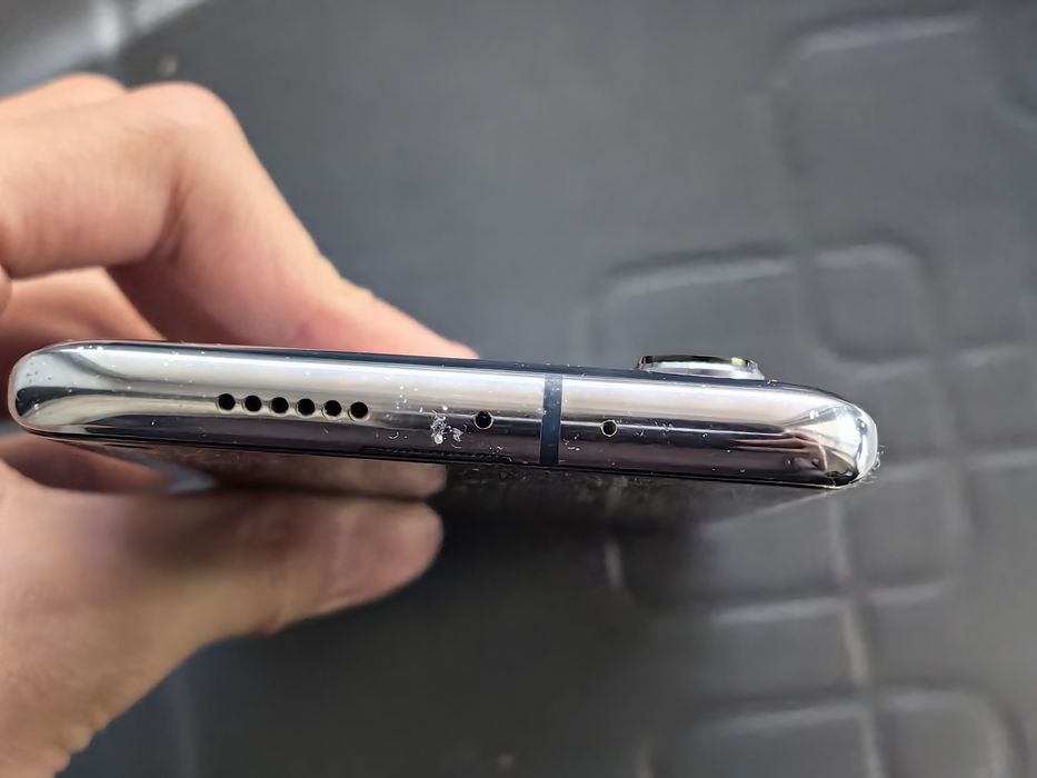 Продаю Xiaomi mi 10