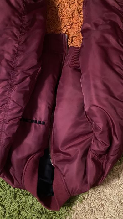 Бомбер mowalola