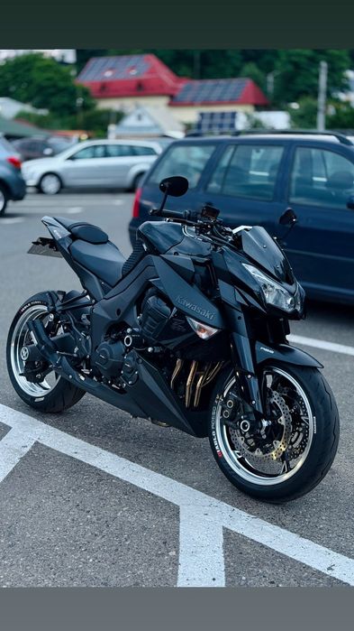 Kawasaki Z 1000R Stare perfecta //Stander central si standere roti incluse!//