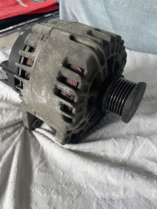 Alternator de curent pentru Audi, Vw, T5