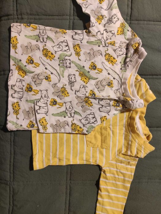 Комплект 2 броя Панталонки и блузки за бебе 0 3 месеца 62см