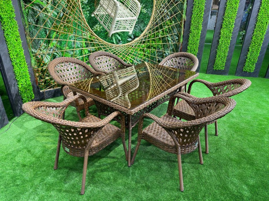 Pantera Ratan 555. Afina madel