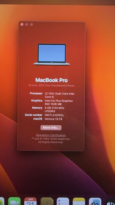 MacBook Pro 13” 2017 i5 / 8GB RAM / SSD