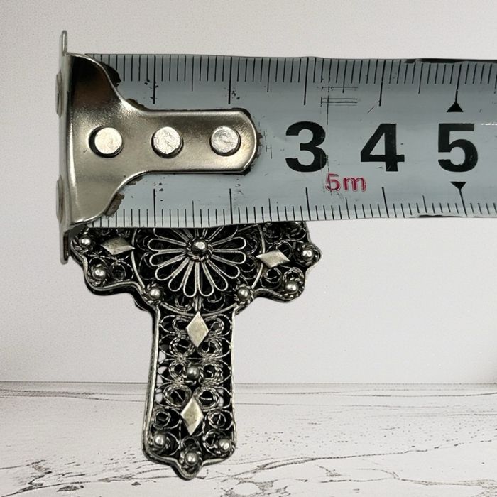 Филигранен сребърен кръст висулка