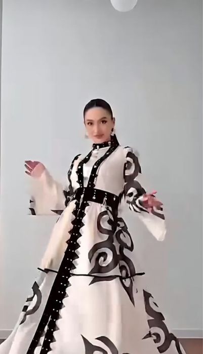 Платье вечернее очень красивое новое