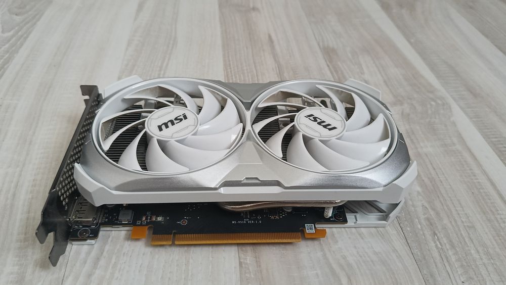 Видеокарта 4060 MSI