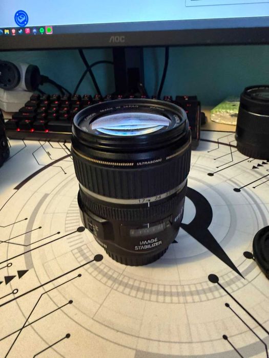Canon EOS 250D(Cititi Descrierea)