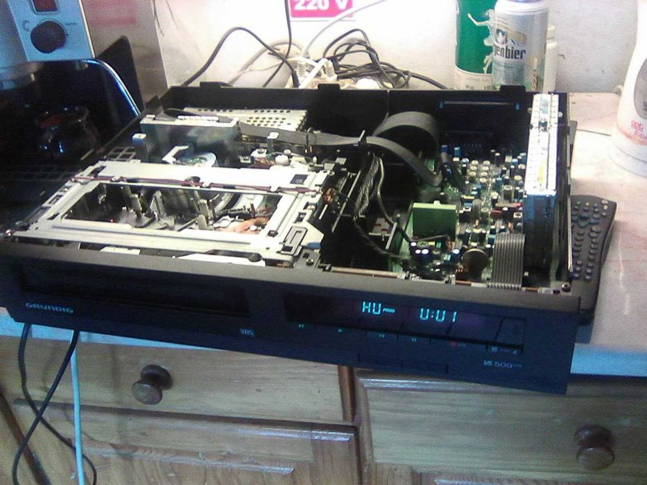 videorecorder mitsubishi  toshiba grundig anitech hitachi defect