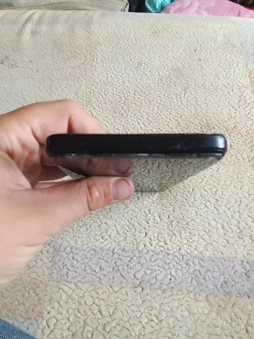 Продам телефон oppo reno7