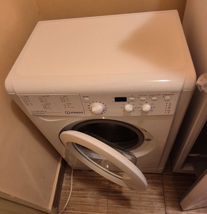 Mașina de spălat Indesit