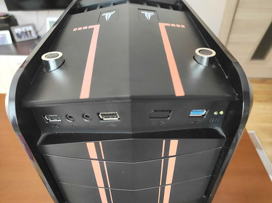Кутия за компютър SEGOTEP GAMING BOX High Tower