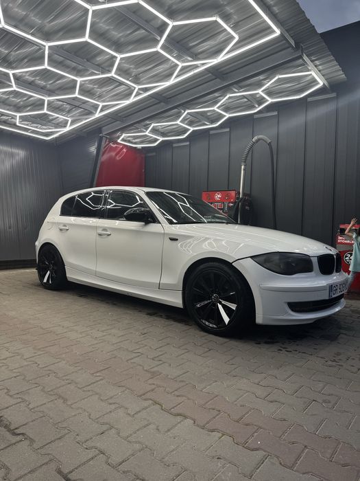 Bmw e87 2.0 d 2009