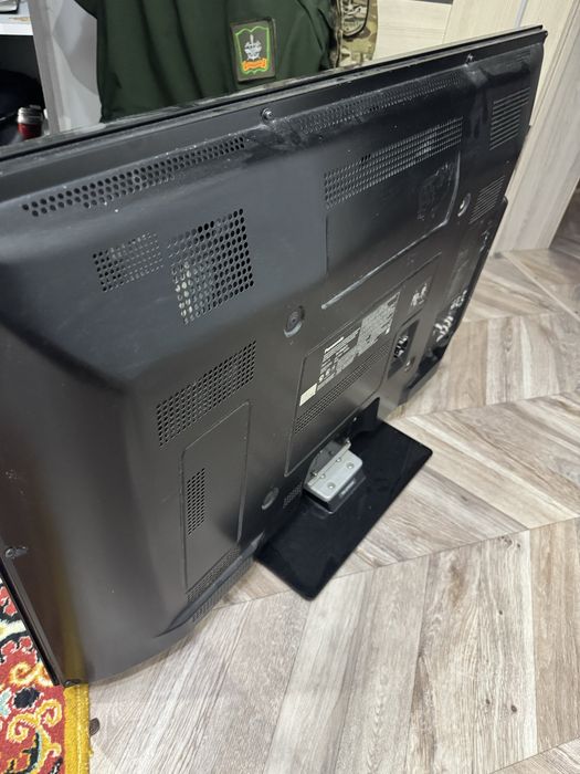 Продам телевизор panasonic