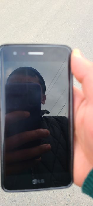 LG x300 sotiladi xolati yaxshi Xotira 16 gb