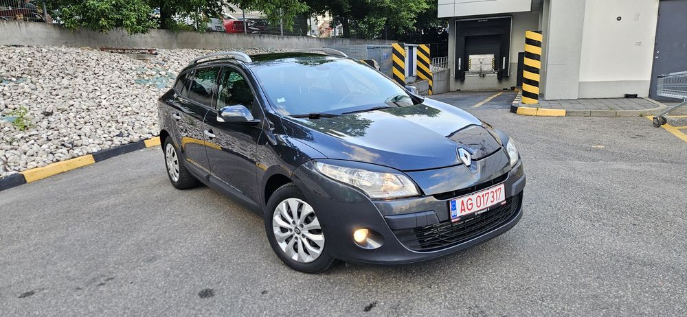 RENAULT Megane 2010 — imagine 2