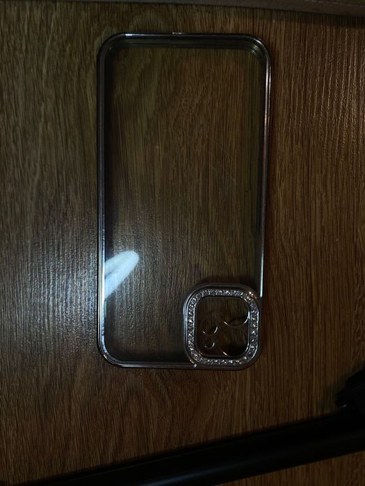 Калъфи за iPhone 11