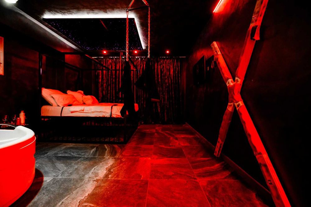 Romantic Studio BDSM