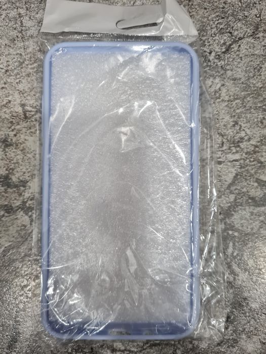 Чехол на Samsung J7 2015 новый