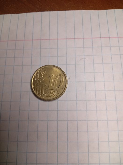 Продам монету 10 евроцентов 2001г