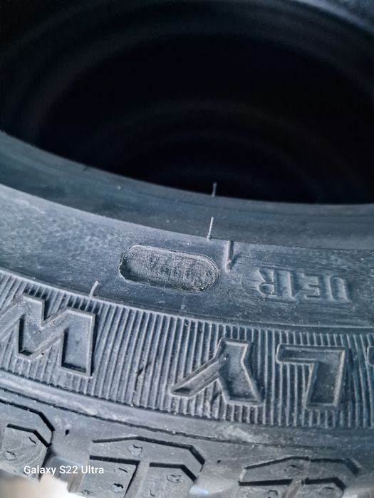 225 45 17 Kelly by/Good Year Замъка Ямбол