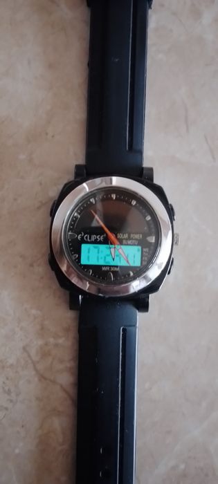 Часовник Eclipse Solar power