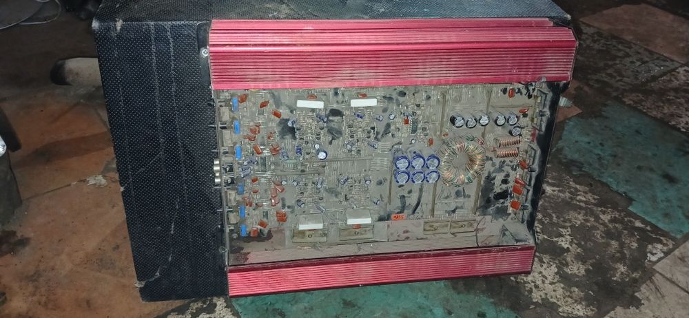 Продам сабвуффер