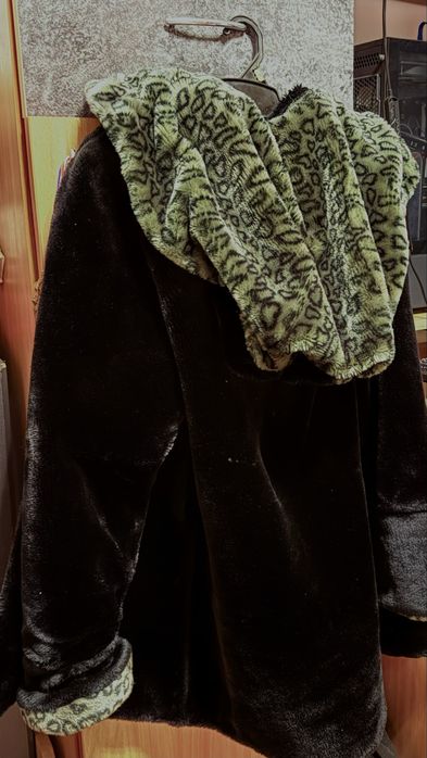 Faux fur long vintage coat 2XL