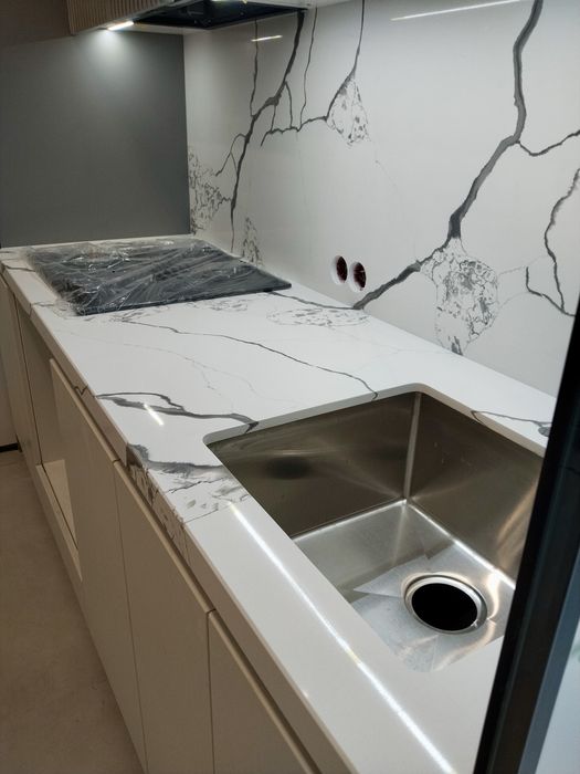 Столешницы из искусственного камня.