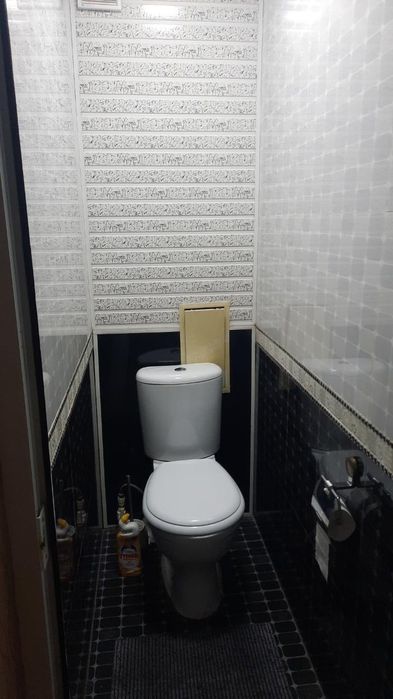 •Srochna kvartira sotiladi 4×3 balkon 2×6